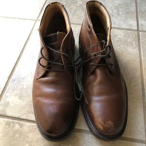 J&M 1850 Johnston & Murphy Baird Chukka Boots